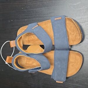 Nordstrom Racks sandals for kids size 1 blue with velcro closure for comfort.